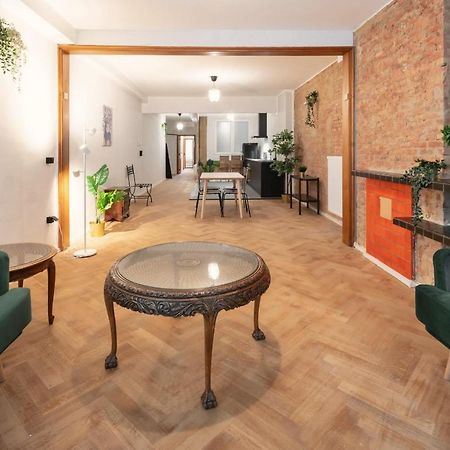 Charming And Spacious Antwerp City Center Apartments Екстериор снимка